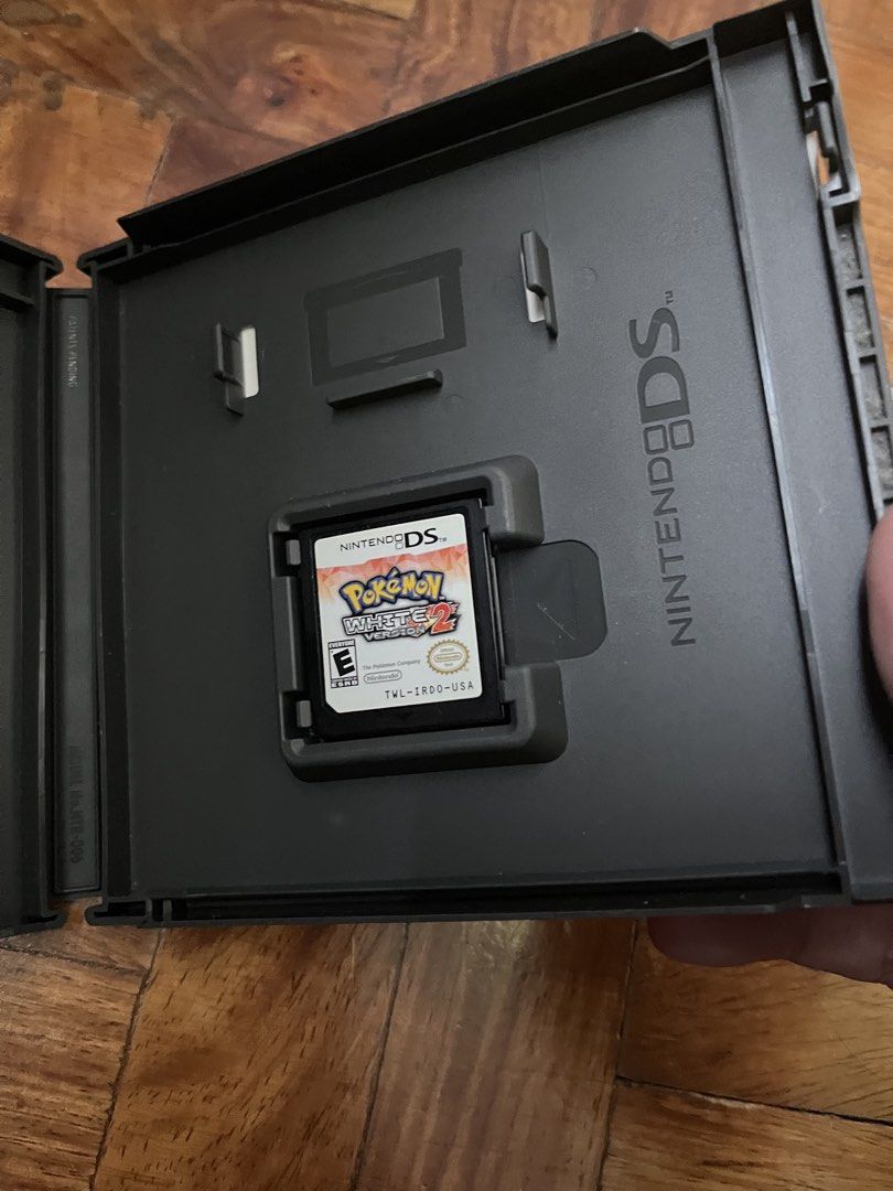 Nintendo DS Pokemon White 2 with box (Category: Nintendo) located in Mandaluyong City. Submitted by mar.ang (Listing ID 1451027924, Image 3). Description: Used but box has only been kept in storage. Tested, still works. No manual.