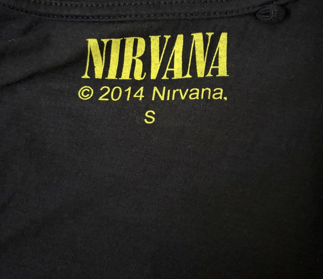 nirvana (Category: Tshirts & Polo Shirts) located in Kuala Lumpur. Submitted by fad21 (Listing ID 1450958281, Image 3). Description: pit 18 labuh 27..condition 9.5/10.
