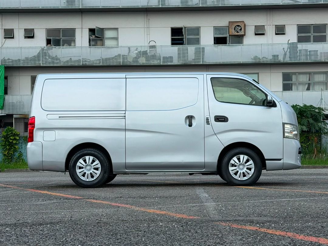 Nissan NV350 2.5 Auto (Category: Used Commercial Vehicles for Sale) located in Singapore. Submitted by jeffjoo (Listing ID 1450961628, Image 2). Description: 🚐 1 𝗖𝗮𝗿𝗲𝗳𝘂𝗹 𝗢𝘄𝗻𝗲𝗿 𝗦𝗶𝗻𝗰𝗲 𝗗𝗮𝘆 1! 𝗦𝘂𝗽𝗲𝗿 𝗩𝗮𝗹𝘂𝗲 𝗡𝗶𝘀𝘀𝗮𝗻 𝗡𝗩350 𝗔𝘂𝘁𝗼 𝗗𝗶𝗲𝘀𝗲𝗹 𝗙𝗼𝗿 𝗦𝗮𝗹𝗲! CLASS 3A Can drive! 💯 100% Loan Available 💵 Monthly from only $1,0XX++ 📅 Registered: March 2019 ⏳ COE Balance: 2 Years 8 Months 💰 Selling Price: Only $34,