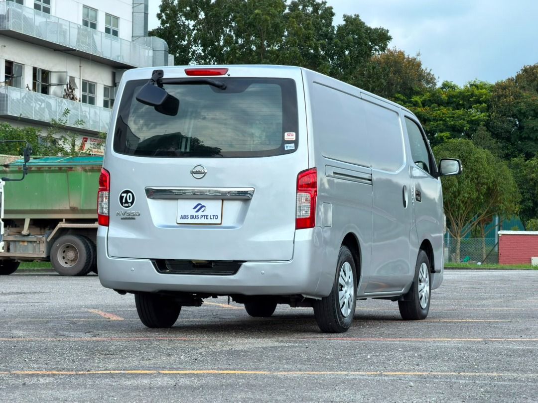 Nissan NV350 2.5 Auto (Category: Used Commercial Vehicles for Sale) located in Singapore. Submitted by jeffjoo (Listing ID 1450961628, Image 3). Description: 🚐 1 𝗖𝗮𝗿𝗲𝗳𝘂𝗹 𝗢𝘄𝗻𝗲𝗿 𝗦𝗶𝗻𝗰𝗲 𝗗𝗮𝘆 1! 𝗦𝘂𝗽𝗲𝗿 𝗩𝗮𝗹𝘂𝗲 𝗡𝗶𝘀𝘀𝗮𝗻 𝗡𝗩350 𝗔𝘂𝘁𝗼 𝗗𝗶𝗲𝘀𝗲𝗹 𝗙𝗼𝗿 𝗦𝗮𝗹𝗲! CLASS 3A Can drive! 💯 100% Loan Available 💵 Monthly from only $1,0XX++ 📅 Registered: March 2019 ⏳ COE Balance: 2 Years 8 Months 💰 Selling Price: Only $34,
