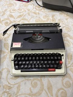 (Category: ) located in . Submitted by lucky_mommyseller (Listing ID 1451069352, Image 1). Description: .