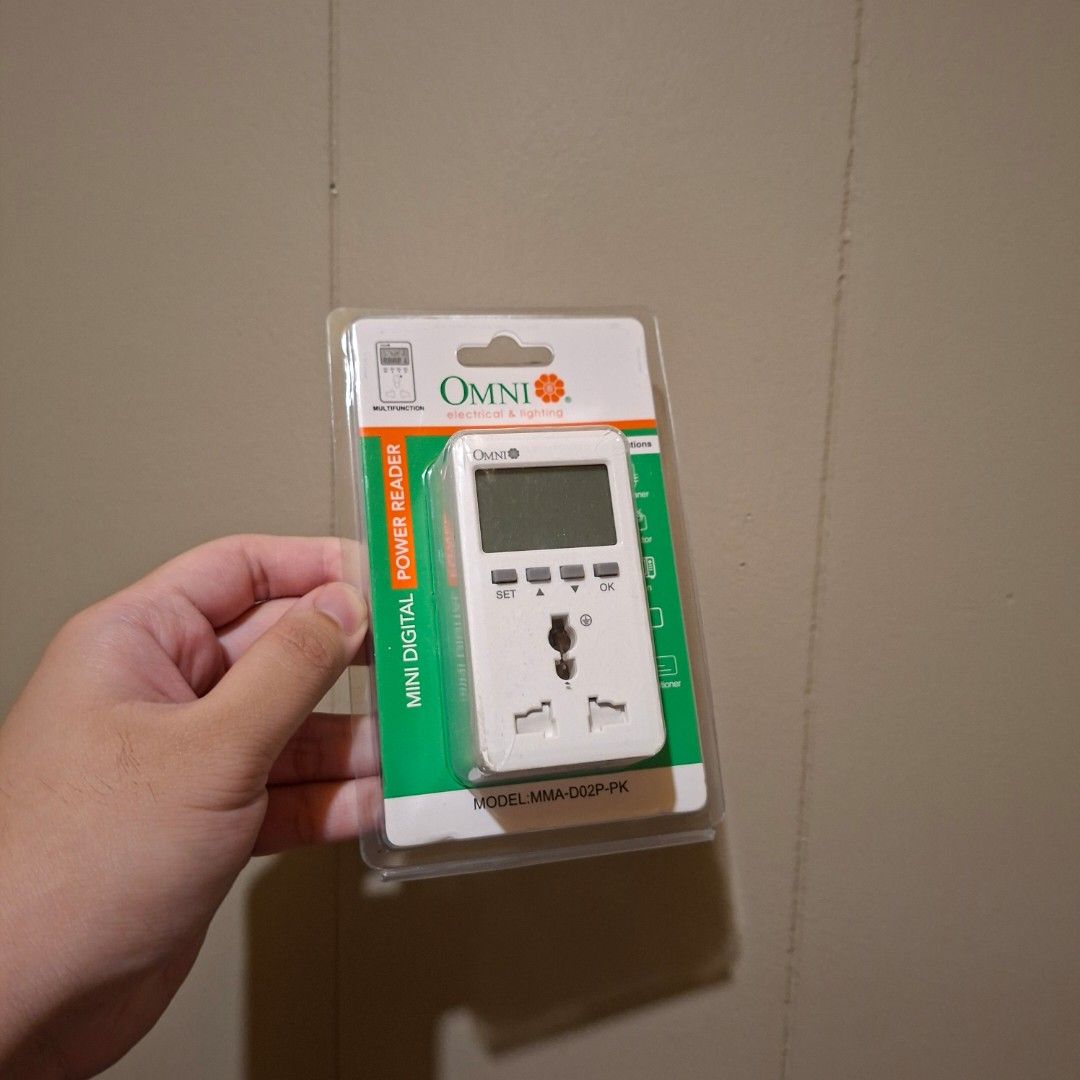 Omni Mini Digital Power Reader (Category: Cables & Adaptors) located in Pasig City. Submitted by fast-ship (Listing ID 1451000782, Image 1). Description: - Omni Mini Digital Power Reader (Model MMI-002P-PK) - Measures electricity usage of appliances - Plug into any outlet to view power consumption - Compact and easy to use - Ideal for monitoring energy use at home or office.