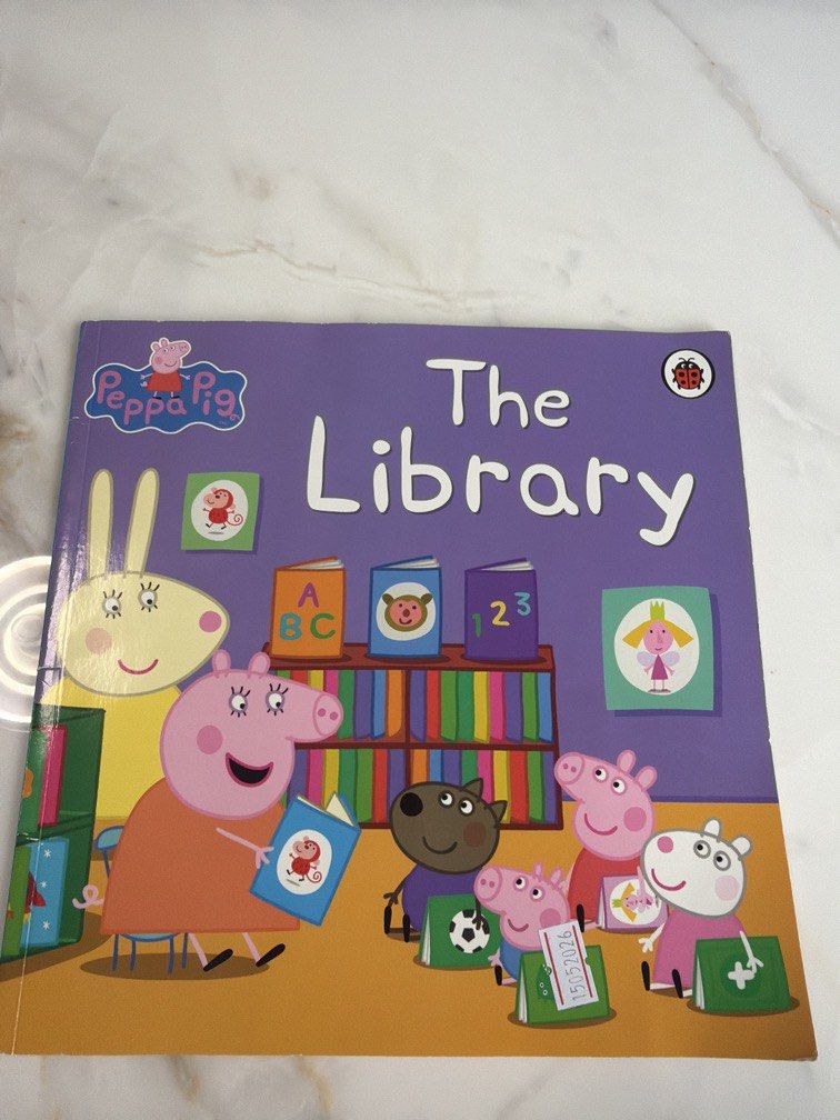 Peppa Pig The library （分類：漫畫）位於 Hong Kong。 由 ahisokdnfcv 提交（商品編號 1450959491，圖片 1）。簡介： 。