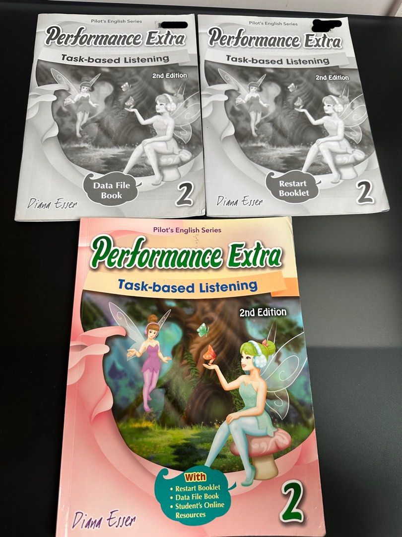 Performance Extra 2 Task-based Listening 2nd Ed. （分類：教科書）位於 Hong Kong。 由 koyi85 提交（商品編號 1451068310，圖片 1）。簡介： 8成新，書角有啲皺摺。 練習書書寫約30頁， Data File Book 書寫約8頁， Restart Booklet 無寫過。。