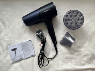 （分類：）位於 。 由 move-out 提交（商品編號 1451012946，圖片 1）。簡介： 。