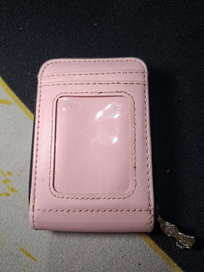 Pink Moomin Card Holder with Zipper (Category: Wallets & Card holders) located in Manila. Submitted by singlepringle (Listing ID 1451068842, Image 3). Description: .