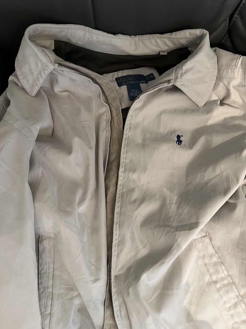 Polo jacket （分類：T-shirt、恤衫、有領衫）位於 Hong Kong。 由 gentlewind.01a710 提交（商品編號 1450992950，圖片 1）。簡介： 長期擺喺屋企衣櫃，好少着過買大咗。