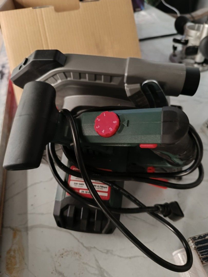 Power Craft Circular Saw with Laser Guide (Category: Construction Tools & Equipment) located in Manila. Submitted by dacquelber04220 (Listing ID 1451107179, Image 2). Description: - Power Force Circular Saw - Built-in laser guide for precise cuts - Includes saw blade - Attached power cord - Tested and works well - Perfect for your next DIY project - Pickup or delivery options available.