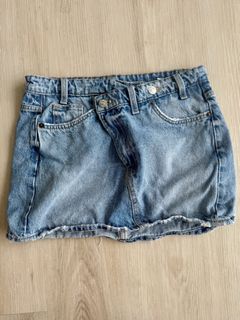 (Category: ) located in . Submitted by debbbchia (Listing ID 1450974285, Image 1). Description: .