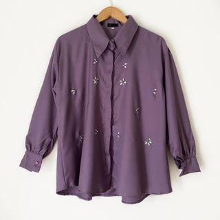 (Category: ) located in . Submitted by liyathriftstore.co (Listing ID 1450982696, Image 1). Description: .