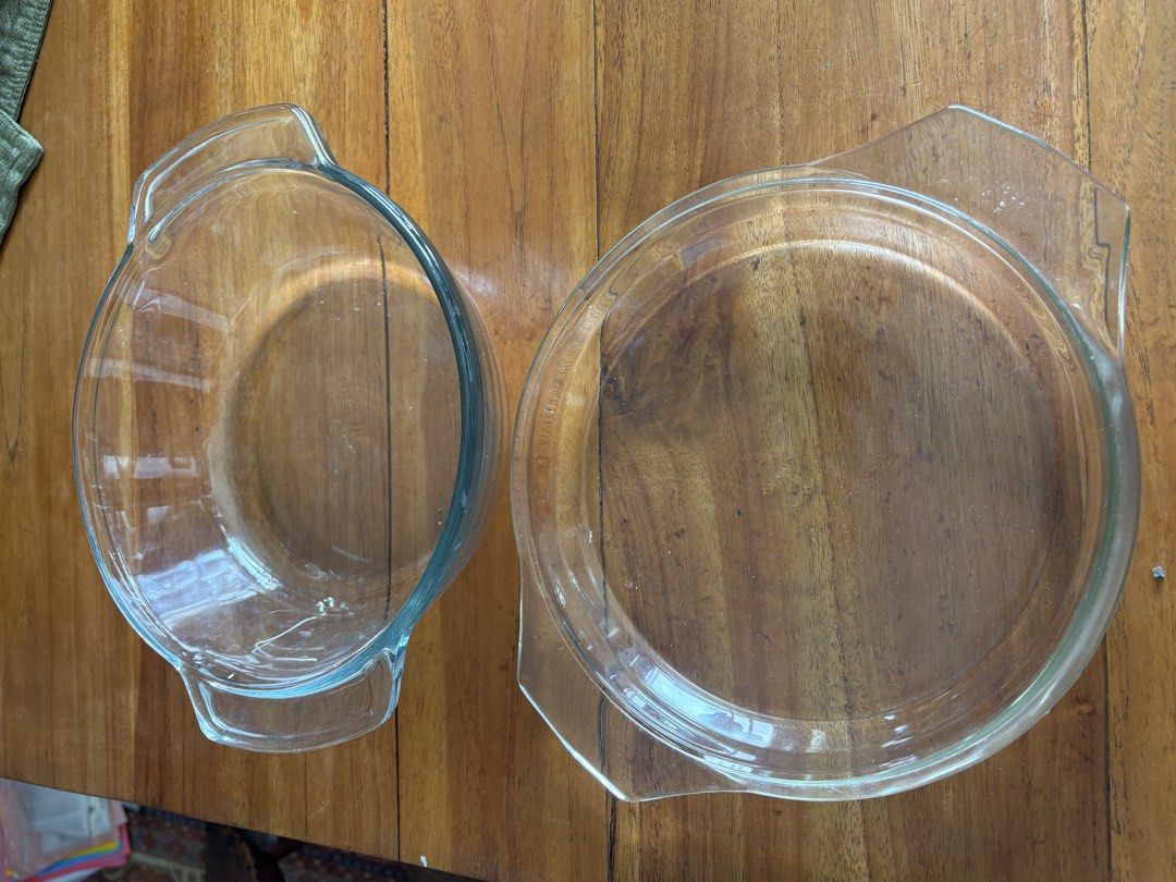 Pyrex dish with multi-use cover515571111617505282