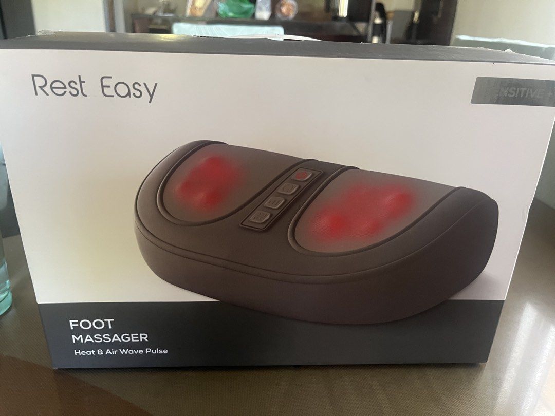 Rest Easy Foot Massager Heat & Air Wave Pulse (Category: Massage Devices) located in Dasmarinas. Submitted by nylaneg (Listing ID 1451063400, Image 2). Description: - Soothe tired muscles with the Rest Easy Foot Massager. - Features soothing heat and invigorating air wave pulse. - Versatile massage for feet, arms, and thighs. - Simple operation with easy-to-use push buttons. - Built-in 15-minute auto timer for safety and convenience. - Made with 