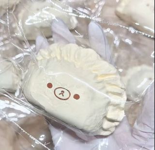 (Category: ) located in . Submitted by pomupi_store (Listing ID 1450949796, Image 1). Description: .