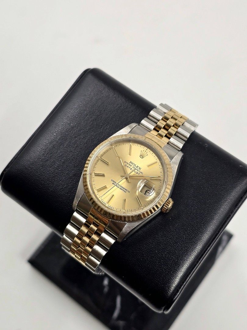 Rolex Datejust 36 Two Tone Complete Set Mint (Category: Luxury Watches) located in Makati City. Submitted by jracastelar (Listing ID 1450975848, Image 1). Description: Rolex Datejust 36 16233 1991 Complete Set 9/10 368,500.