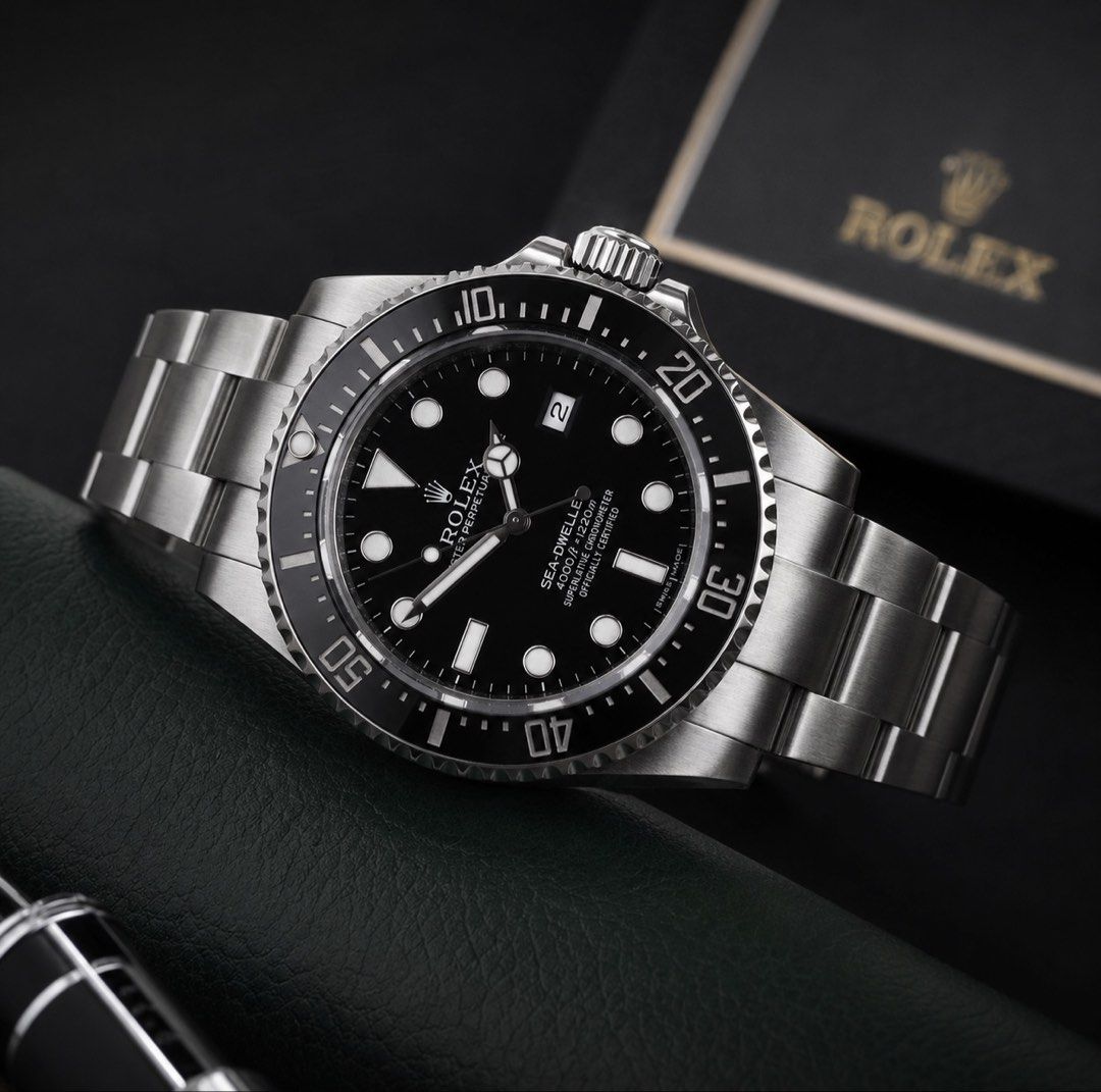 Rolex Seadweller SD4000 rare piece (Category: Men's Watches) located in Manila. Submitted by watchguyph (Listing ID 1450986351, Image 1). Description: Rolex SD4000 116600 40mm 2015 Full set Condition 9.8/10 Pm for inquiries.