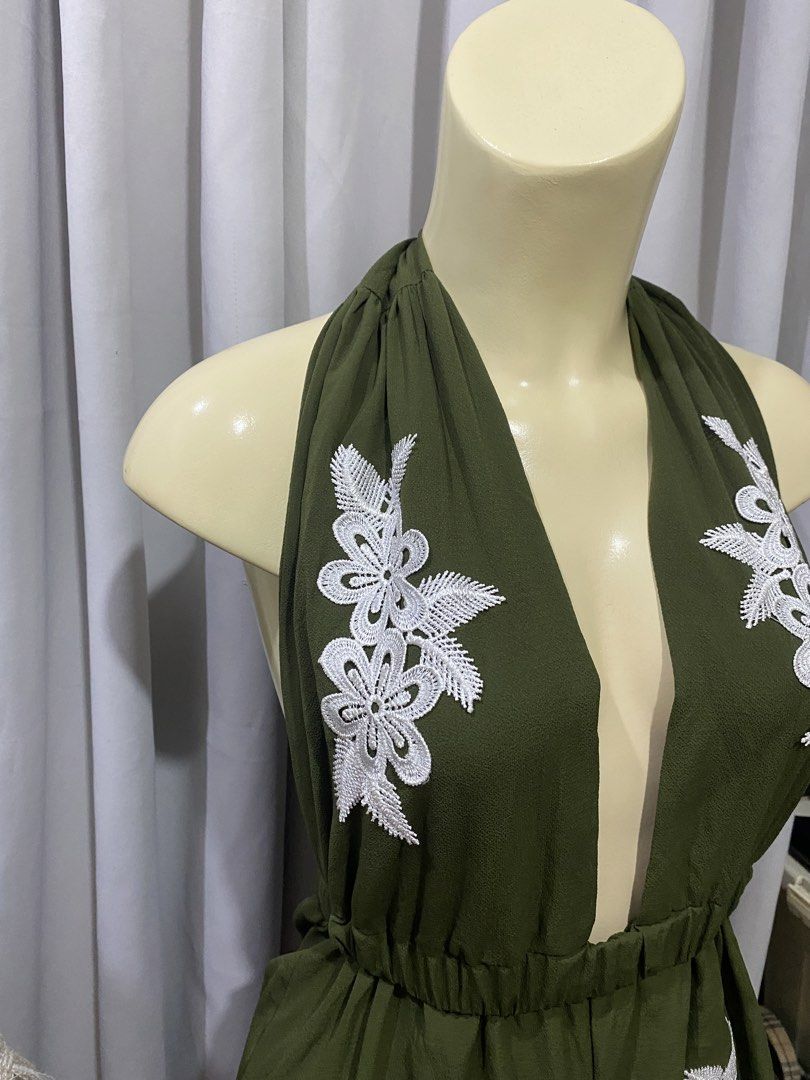Romper (Category: Rompers) located in Pozorrubio. Submitted by _firstdateboutique (Listing ID 1451093070, Image 3). Description: .