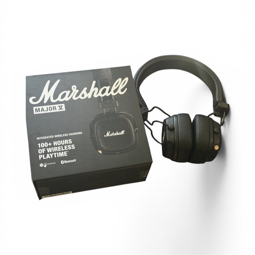 RUSH MAJOR V (Category: Headphones & Headsets) located in Manila. Submitted by avldm (Listing ID 1451024773, Image 1). Description: *Wireless connectivity - Bluetooth 5.3 *Wired connectivity - 3.5 mm Input/output *Connectivity - Bluetooth + wire *Bluetooth range - 10 m / 30 ft *Customise sound - Yes “Controls - Control knob, M-button *Voice command - No *Codecs - SBC + MPEG-2 AAC + LC3 *Microphone & Remote - Yes *Active Noise Cancellation - No Wh