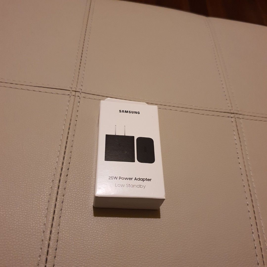 Samsung 25w super fast charger (Category: Chargers & Cables) located in Pasig City. Submitted by last_price_posted (Listing ID 1450992837, Image 3). Description: .