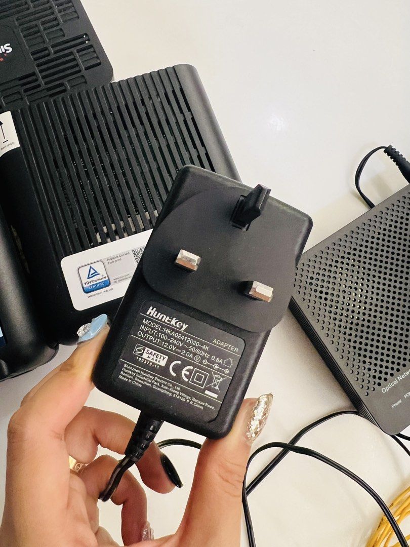 Singtel Optical Network Router & WiFi Extenders515687031945963522