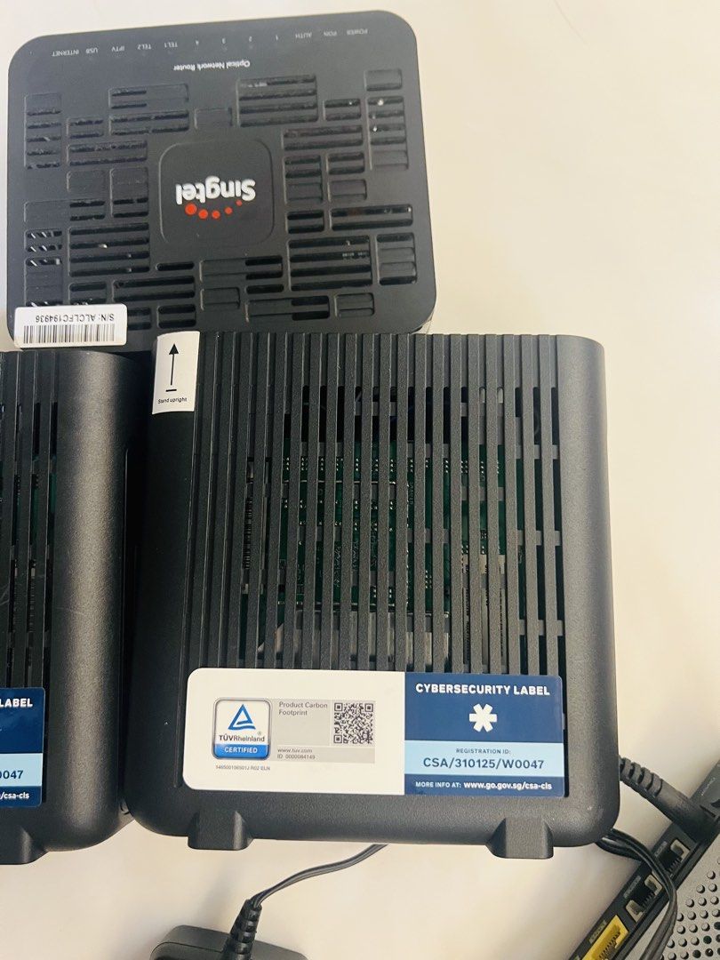 Singtel Optical Network Router & WiFi Extenders515687031945963523
