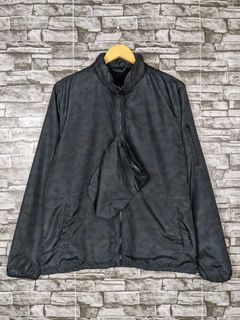 (Category: ) located in . Submitted by uniqlo.under.rm80 (Listing ID 1451074302, Image 1). Description: .