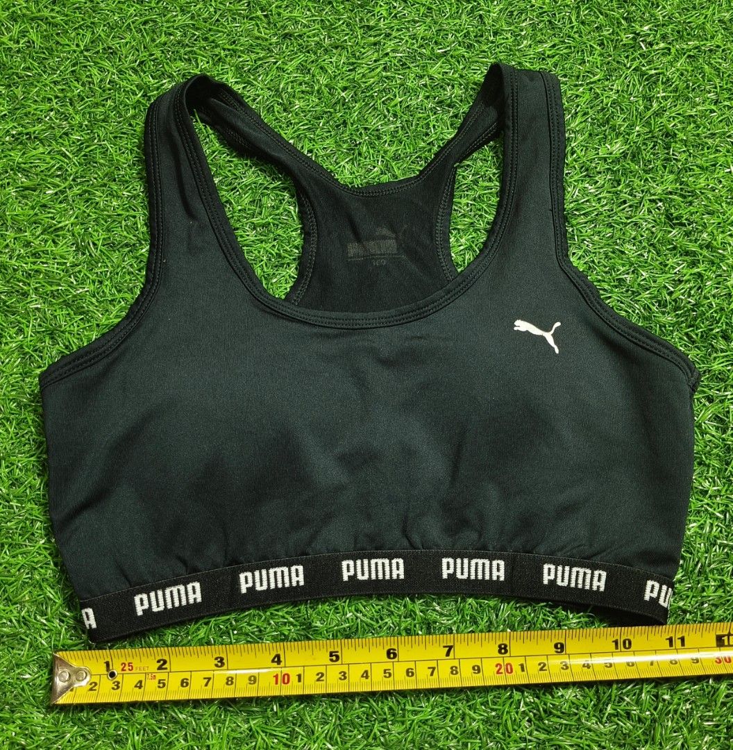 Size S (Category: New Undergarments & Loungewear) located in Sungai Buloh. Submitted by Zirahh.BndleNightware (Listing ID 1451100321, Image 1). Description: 9/10.