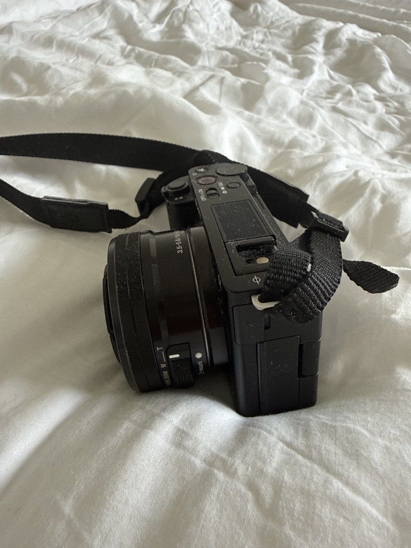 Sony Alpha Mirrorless Camera with 16-50mm Lens (Category: Cameras) located in Makati City. Submitted by hotdrops (Listing ID 1450963376, Image 2). Description: Selling my Sony ZV-E10 (Black) with the original 16–50mm OSS kit lens. • Excellent working condition • No issues • Great for content creation, vlogging, and photography • Clean lens • Includes: (list everything included) With box RFS: Decluttering / upgraded gear..