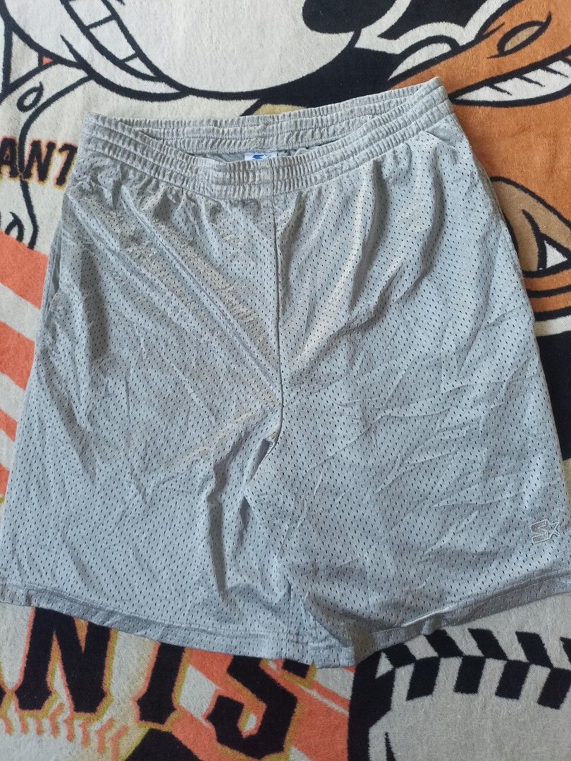 Starter Mesh Short (Category: Shorts) located in Castilla. Submitted by stignapamorma (Listing ID 1451033149, Image 1). Description: Branded Mesh Short ( Thirfted ) Size - 32-36x18.5 Condition - Excellent Color Rate - 9/10 Issue - None Price - 350+SF.