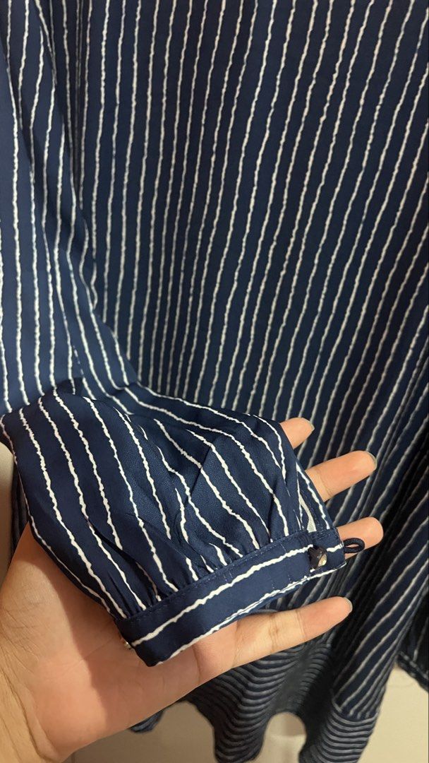 Striped Blouse Plussize (Category: Blouses) located in Dungun. Submitted by alishaatasha (Listing ID 1451055686, Image 3). Description: Good condition Pm for more detailed measurements or pictures Price nego till letgo Free postage if buy 2 items Free 1 item if buy 3 items.