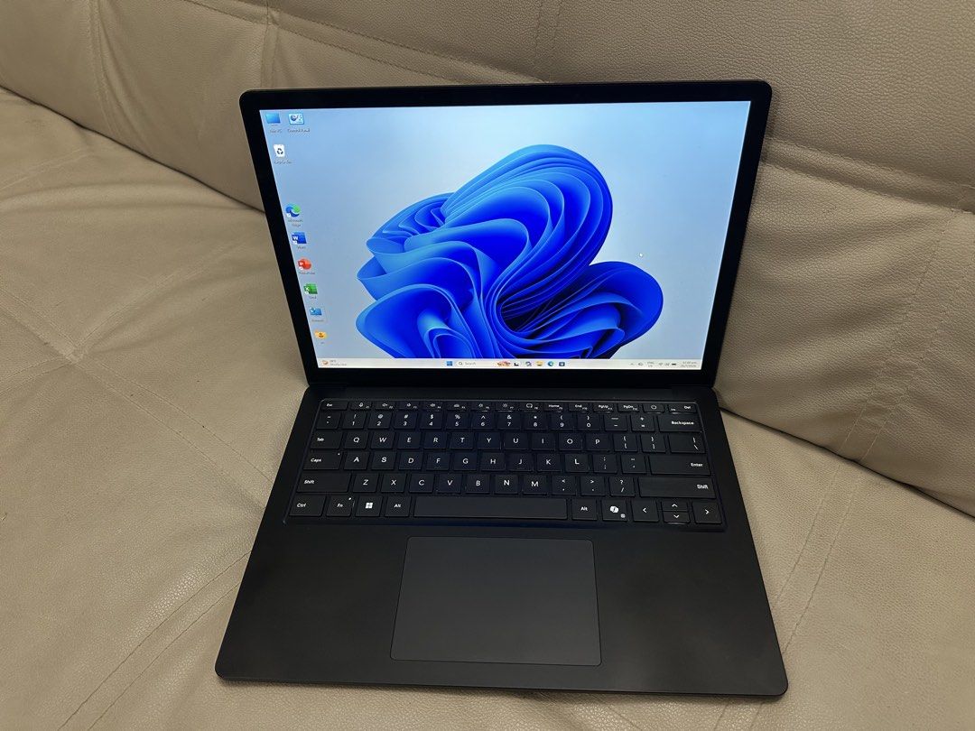 Surface laptop6 Ultra7. 165H Touch Screen515805879426754563