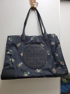 （分類：）位於 。 由 yam.yam.lion.0726 提交（商品編號 1451104323，圖片 1）。簡介： 。