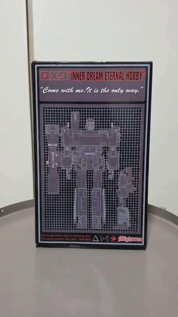Transformers Megatron (Category: Toy Figures) located in Singapore. Submitted by ragetor (Listing ID 1451069181, Image 2). Description: Decepticons leader Megatron, DX9 version. Box and accessories intact. Selling cheap..