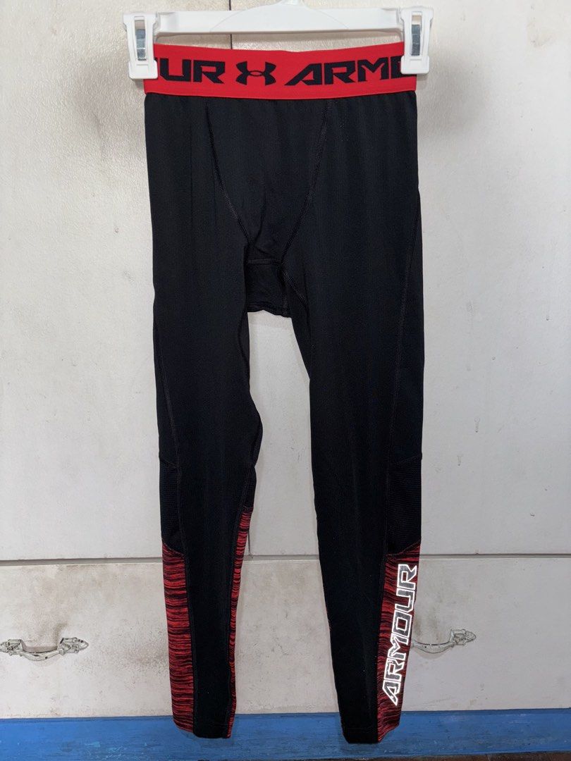 Under Armour Compression Tights (Category: Activewear) located in Pasig City. Submitted by timmybatoon (Listing ID 1451009954, Image 1). Description: Under Armour Compression Tights Size on tag: S (MENS) Dimensions: 22-27inW x 31inL Price: 800.