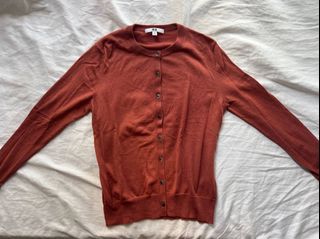 (Category: ) located in . Submitted by clothesanewlife (Listing ID 1451038716, Image 1). Description: .
