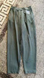 (Category: ) located in . Submitted by thriftbyaffizahelmi (Listing ID 1450951553, Image 1). Description: .