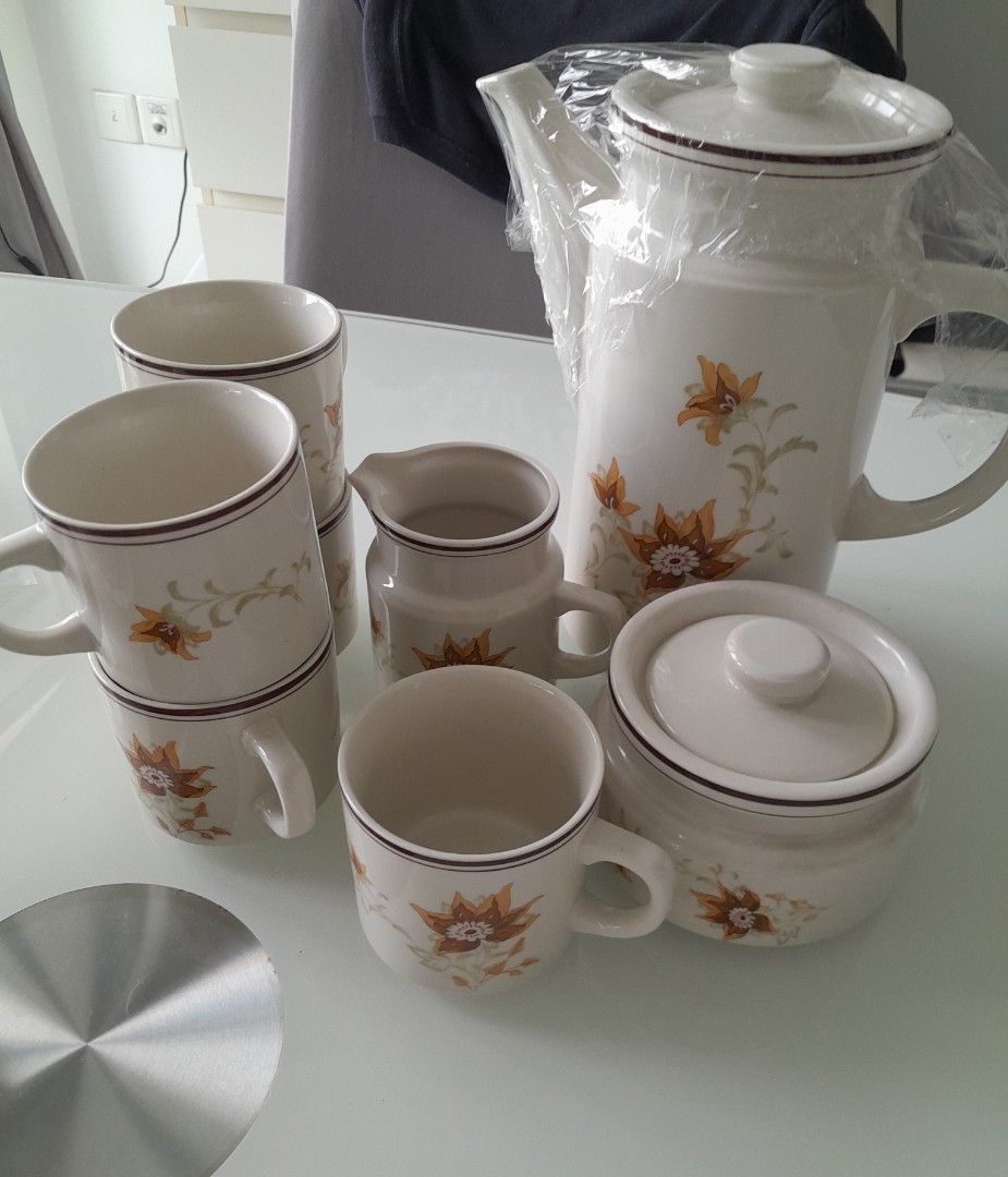 Vintage Floral Tea Set - Teapot, Cups, Creamer, Sugar Bowl