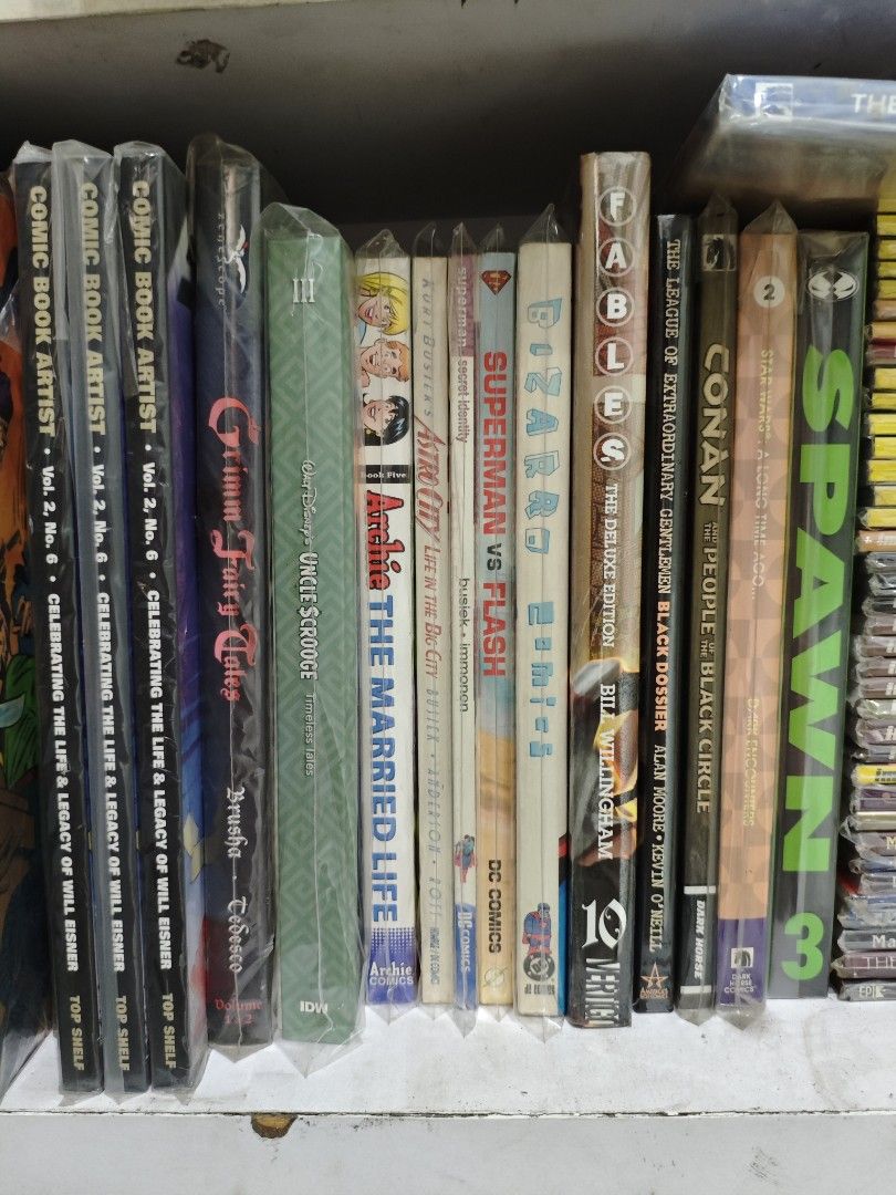 Walking Dead and Invincible and Image TPB (Category: Storybooks) located in Pasay City. Submitted by fcsean (Listing ID 1408794099, Image 2). Description: Please ask price for each book Invincible 500 each Walking Dead 350 each Body Bags Father's Day 400 Tarzan Vs Predator 400 - Sold.