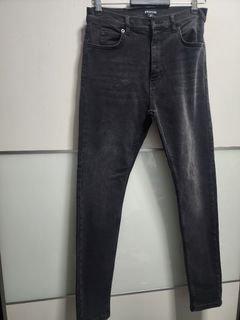(Category: ) located in . Submitted by savemore4u (Listing ID 1451080692, Image 1). Description: .