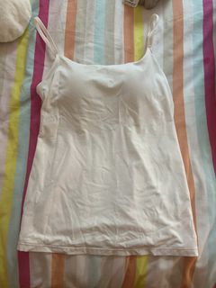 (Category: ) located in . Submitted by .preloved.essentials (Listing ID 1451013815, Image 1). Description: .