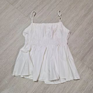 (Category: ) located in . Submitted by lovely.closet (Listing ID 1451077489, Image 1). Description: .