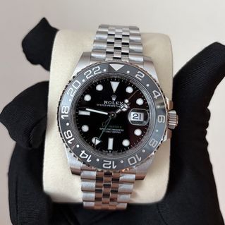 (Category: ) located in . Submitted by 555watch.sg (Listing ID 1451090155, Image 1). Description: .