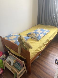 (Category: ) located in . Submitted by charxxx (Listing ID 1451016235, Image 1). Description: .
