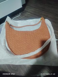(Category: ) located in . Submitted by deedyiah (Listing ID 1451085548, Image 1). Description: .