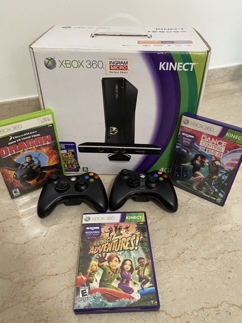 Xbox 360 4GB Console with Kinect and Games, Video Gaming, Video