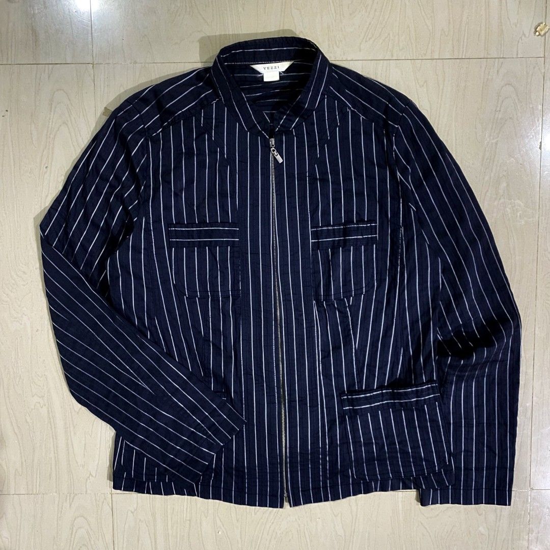 Yezzi Women’s Collared Jacket (Category: Coats, Jackets and Outerwear) located in Quezon City. Submitted by thequalityflips (Listing ID 1451127674, Image 1). Description: Yezzi Women’s Collared Jacket Dimes: W-19 “ L-24 (19x24) Brandnew Condition Excellent Condition No Issue.
