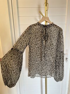 (Kategori: ) berada di . Dikirim oleh preloved.by.ayudia (ID iklan 1451057252, Gambar 1). Deskripsi: .