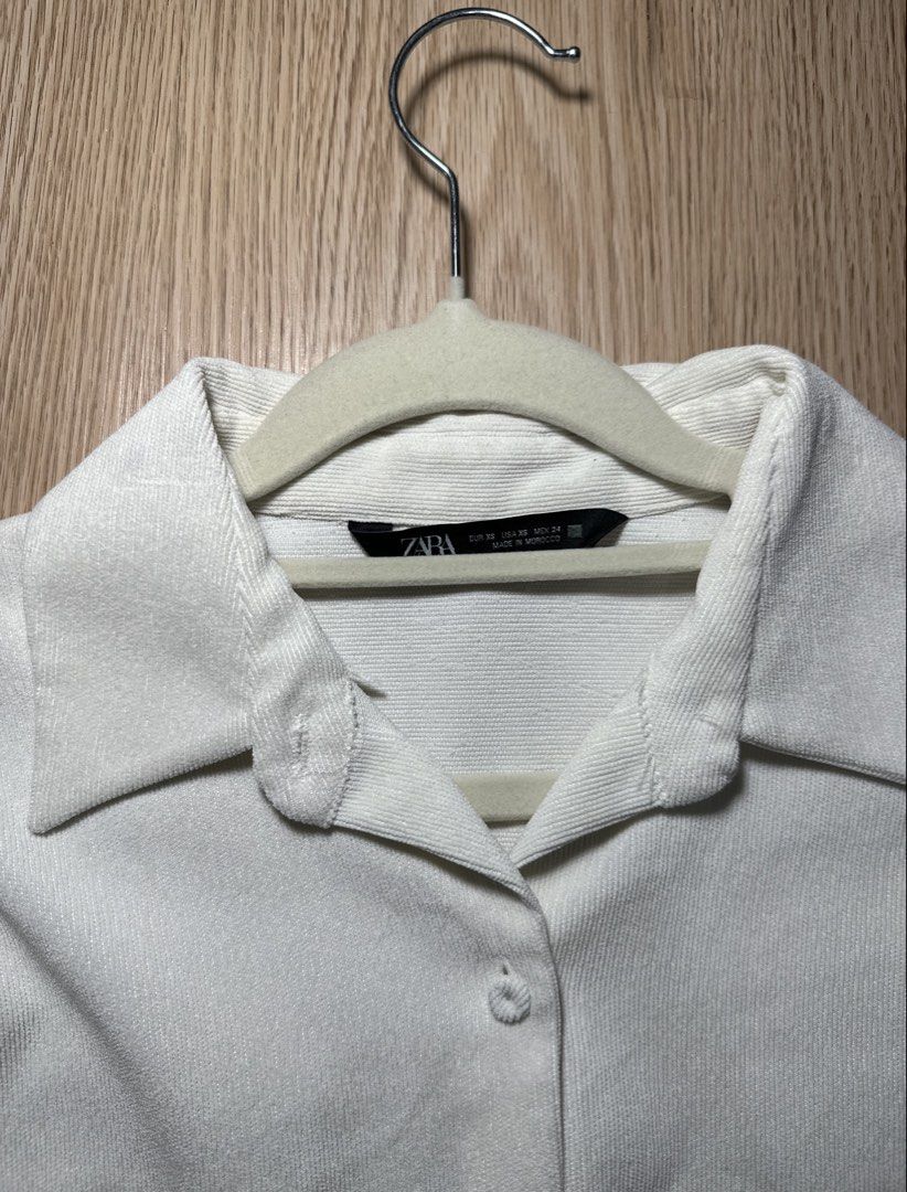 ZARA Ribbed White Longsleeves Polo (Category: Longsleeves) located in Antipolo. Submitted by bhrl__48 (Listing ID 1451106814, Image 2). Description: - RFS: Decluttering, I have too much clothes!! .