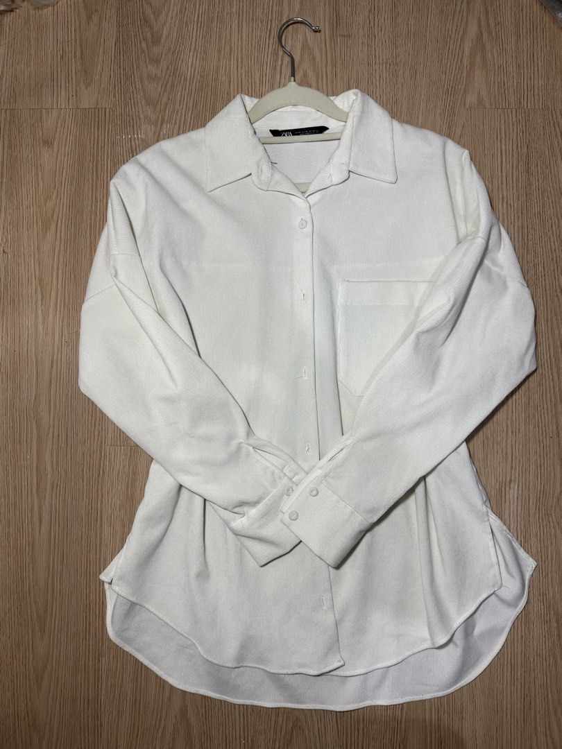 ZARA Ribbed White Longsleeves Polo (Category: Longsleeves) located in Antipolo. Submitted by bhrl__48 (Listing ID 1451106814, Image 1). Description: - RFS: Decluttering, I have too much clothes!! .