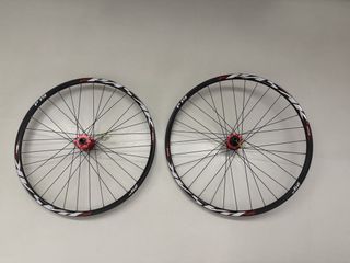 (Category: ) located in . Submitted by bicycle_outlets_sg_online_only (Listing ID 1451246692, Image 1). Description: .