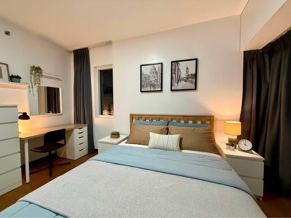 2BR Unit For Rent - The Royalton (Category: Apartments & Condos) located in Makati City. Submitted by vsg.realestate (Listing ID 1451176629, Image 3). Description: 🔆 2BR Unit For Rent - The Royalton 📌Property Details 64th Floor 2BR 2TB 100 sqm Fully Furnished 2 Parking Slots 📌Features Corner 2BR Unit Rare Tandem Parking, mostly 2BR unit only have With Balcony Maid's room woth CR Unobstructed magnificent views of Antipolo and Laguna de Bay Morn
